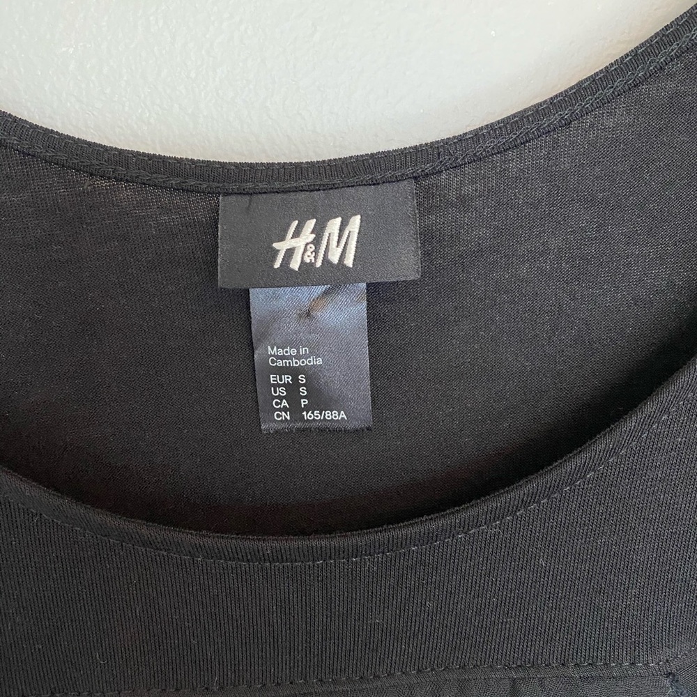 H&M Ruffle Tank Top - Picture 5 of 5